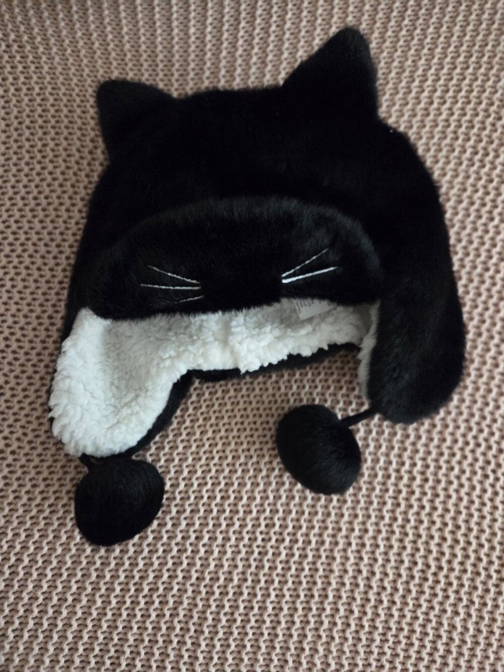 Kids furry cat sherpa lined traper hat with pom poms